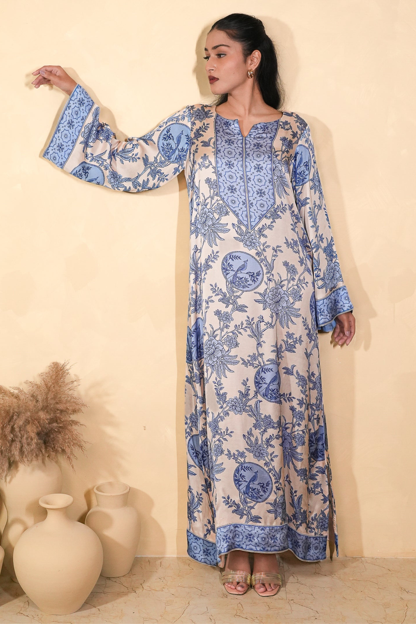 ELARA KAFTAN